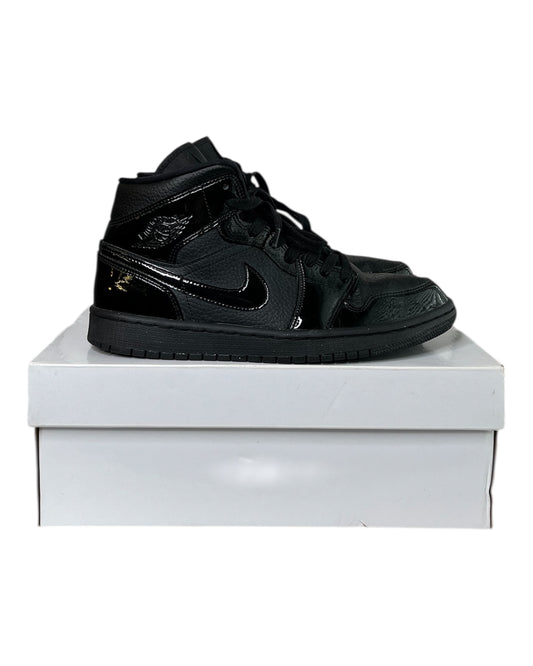 Nike WMNS Air Jordan 1 Mid (US8.5)