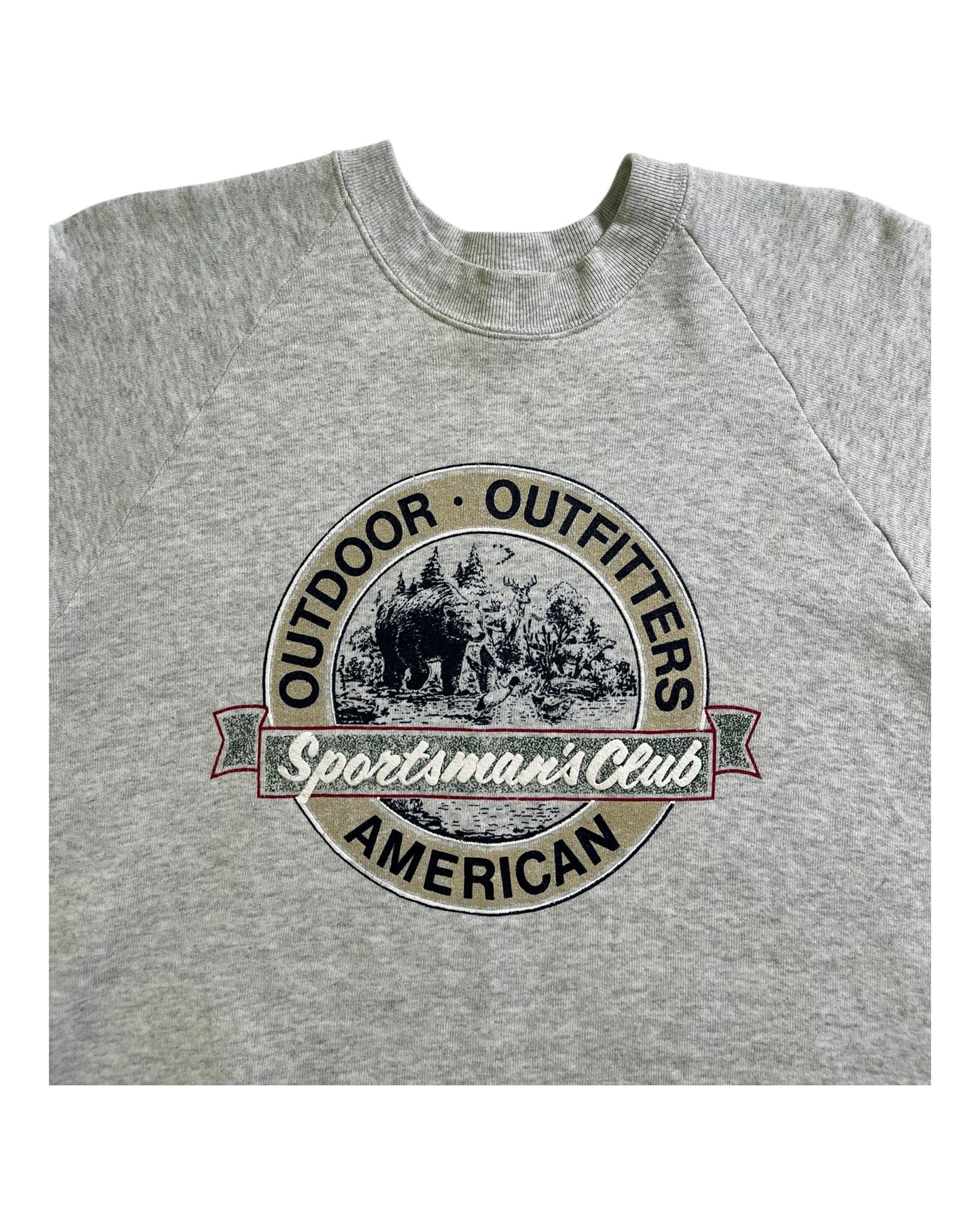 American Outdoor Outfitters Sweatshirt (XL)