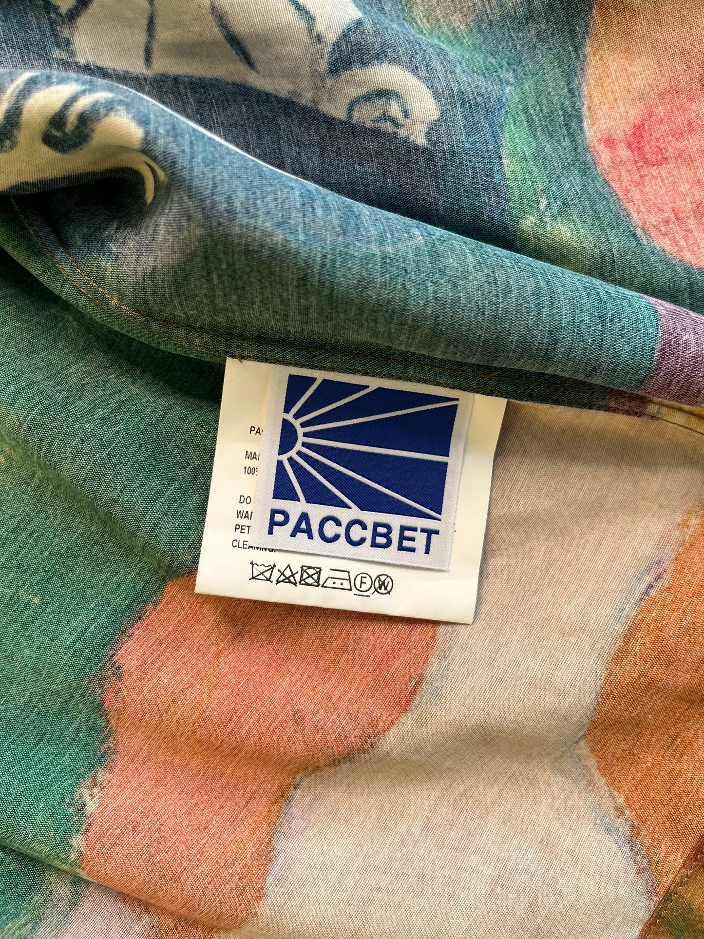 Paccbet Pushkin State Museum of Fine Arts Shirt (L)